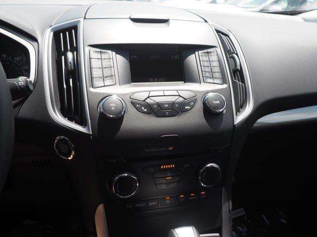 2017 Ford Edge AWD SEL 4dr Crossover